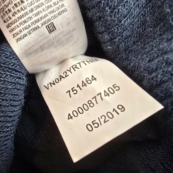 Vans Off The Wall Blue Yellow Pom Beanie Knit Winter Hat Skateboarding Toque - Picture 7 of 7